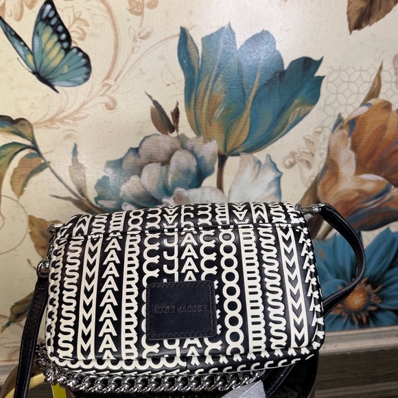 Marc Jacobs Mini J Marc shoulder bag - Picture 2 of 9